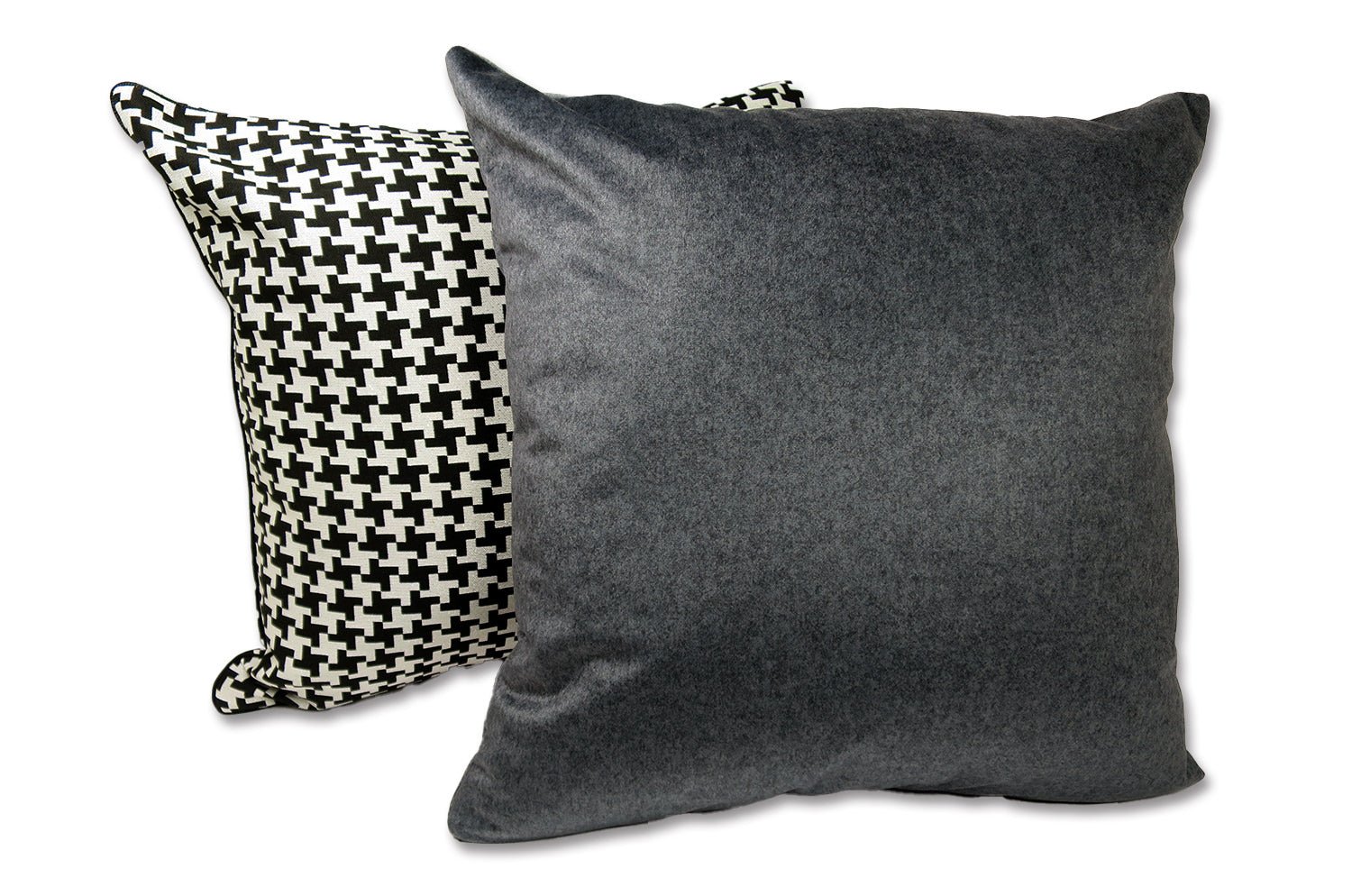 艶やかなベルベット調 撥水機能 ペット対応 クッションカバー(チャコール) 45×45cm - HOUSE OF JAPAN Shop