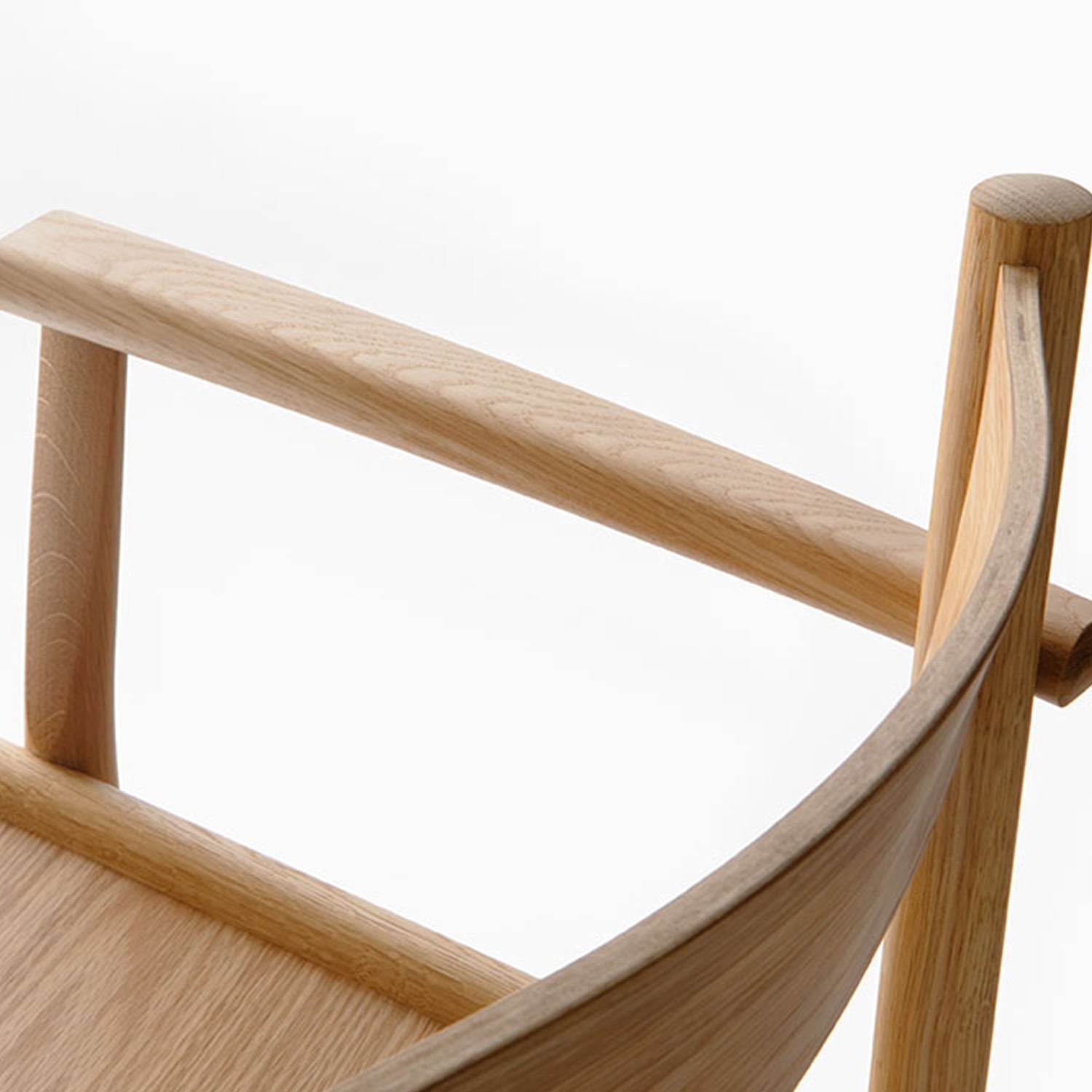 AKADEMIA ARMCHAIR アカデミア アームチェア (Warm Oak)|NIKARI - HOUSE OF JAPAN Shop
