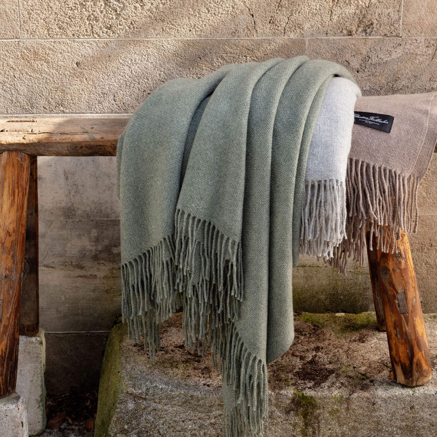 BISOU Throw 1019A ビズゥ スロー|FISBA(フィスバ) - HOUSE OF JAPAN Shop