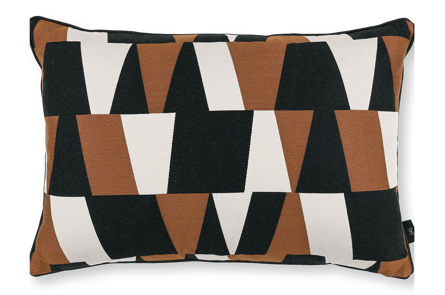 【海外取寄品】BLACK edition(ブラックエディション) Arku クッション(Copper) 60x40cm 中材付 - HOUSE OF JAPAN Shop