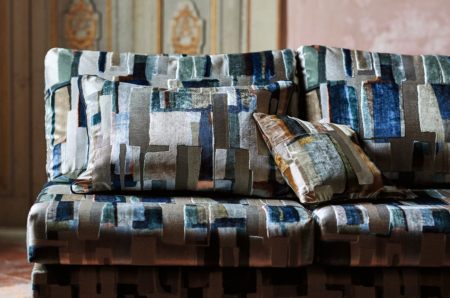 【海外取寄品】BLACK edition(ブラックエディション) Quadrata クッション(Lazurite) 60x40cm 中材付 - HOUSE OF JAPAN Shop