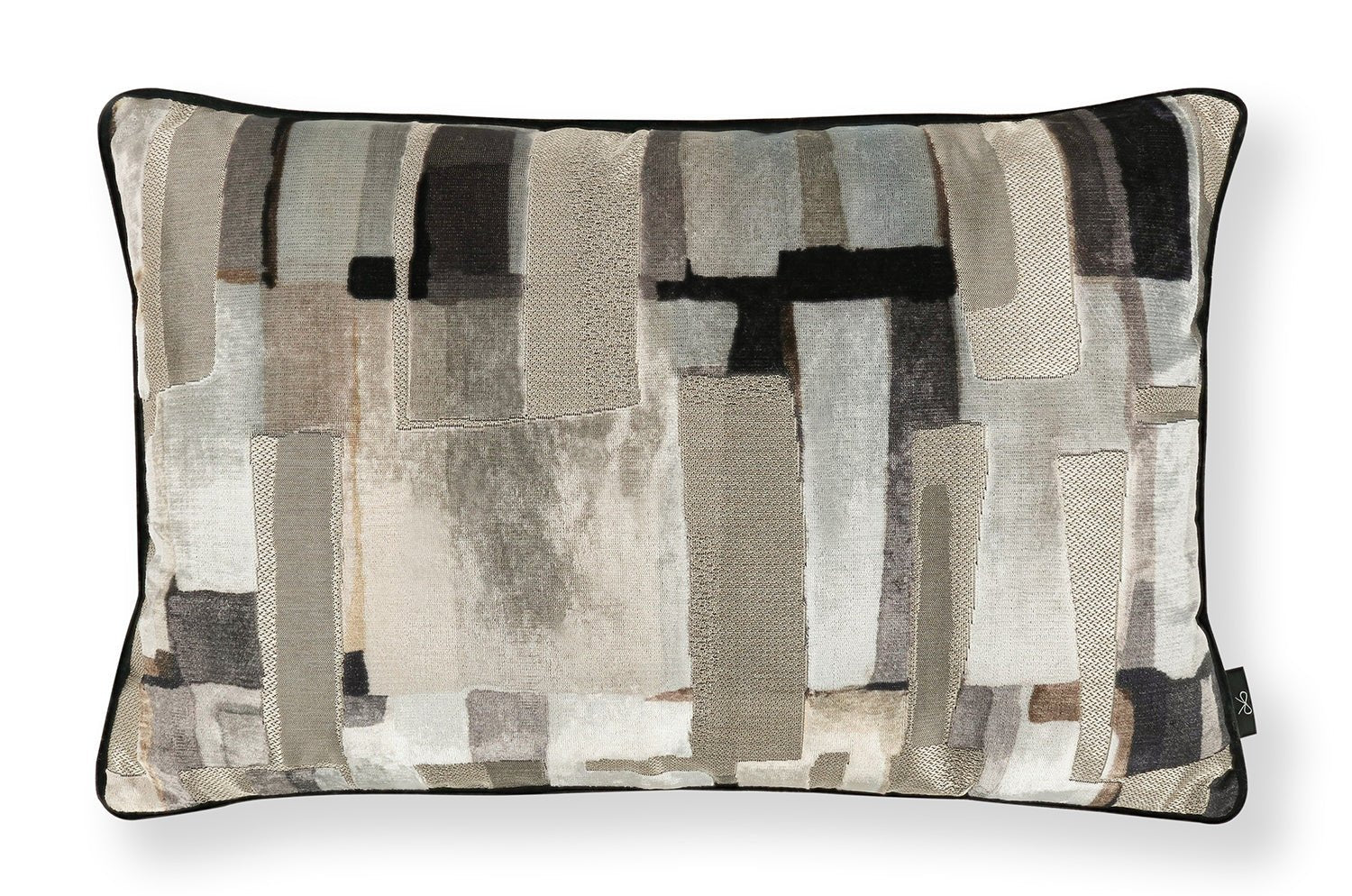 【海外取寄品】BLACK edition(ブラックエディション) Quadrata クッション(Mercury) 60x40cm 中材付 - HOUSE OF JAPAN Shop