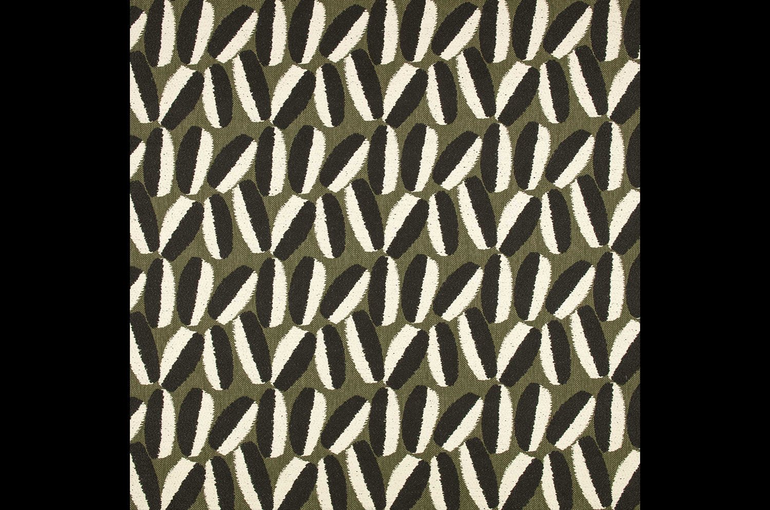 【海外取寄品】BLACK edition(ブラックエディション) Timor Outdoor クッション(Wakame) 55x55cm 中材付 - HOUSE OF JAPAN Shop