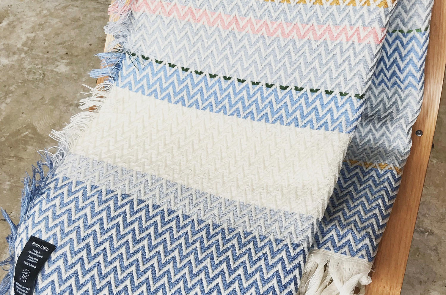 Bunad Blanket (multi color) ブーナッド ブランケット マルチカラー|Fram Oslo(フラムオスロ) - HOUSE OF JAPAN Shop