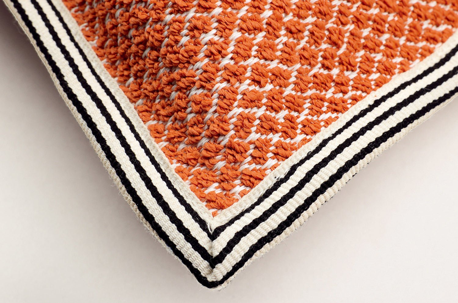 【海外取寄品】CASAMANCE AKUMAL アクマル クッションカバー(ガランス) 45×45cm - HOUSE OF JAPAN Shop