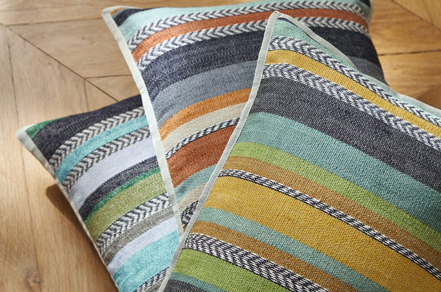 【海外取寄品】CASAMANCE COSTA NOVA コスタノヴァ クッション(セラドン ムタード) 60×40cm 中材付 - HOUSE OF JAPAN Shop