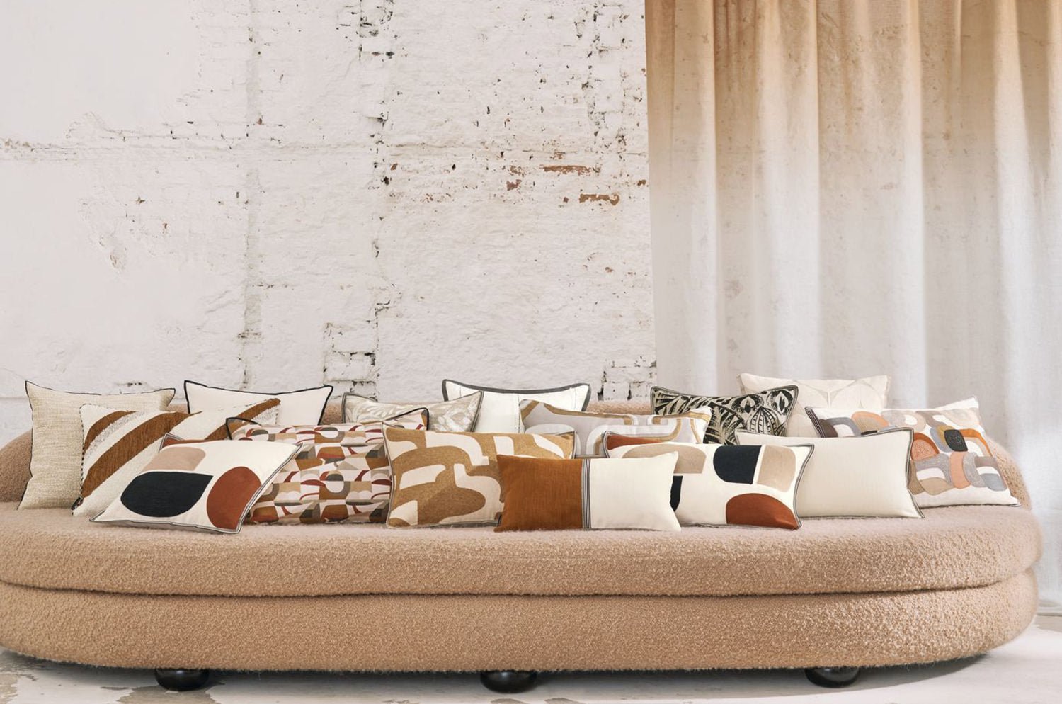 【海外取寄品】CASAMANCE GUETHARY ゲタリー クッション(イヴォワール) 60×40cm 中材付 - HOUSE OF JAPAN Shop