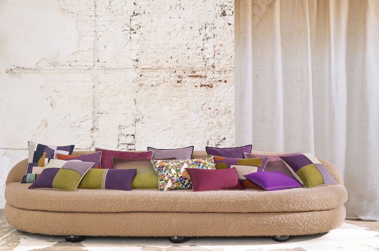 【海外取寄品】CASAMANCE JOJOBA ホホバ クッション(ナクル ノワール) 60×40cm 中材付 - HOUSE OF JAPAN Shop