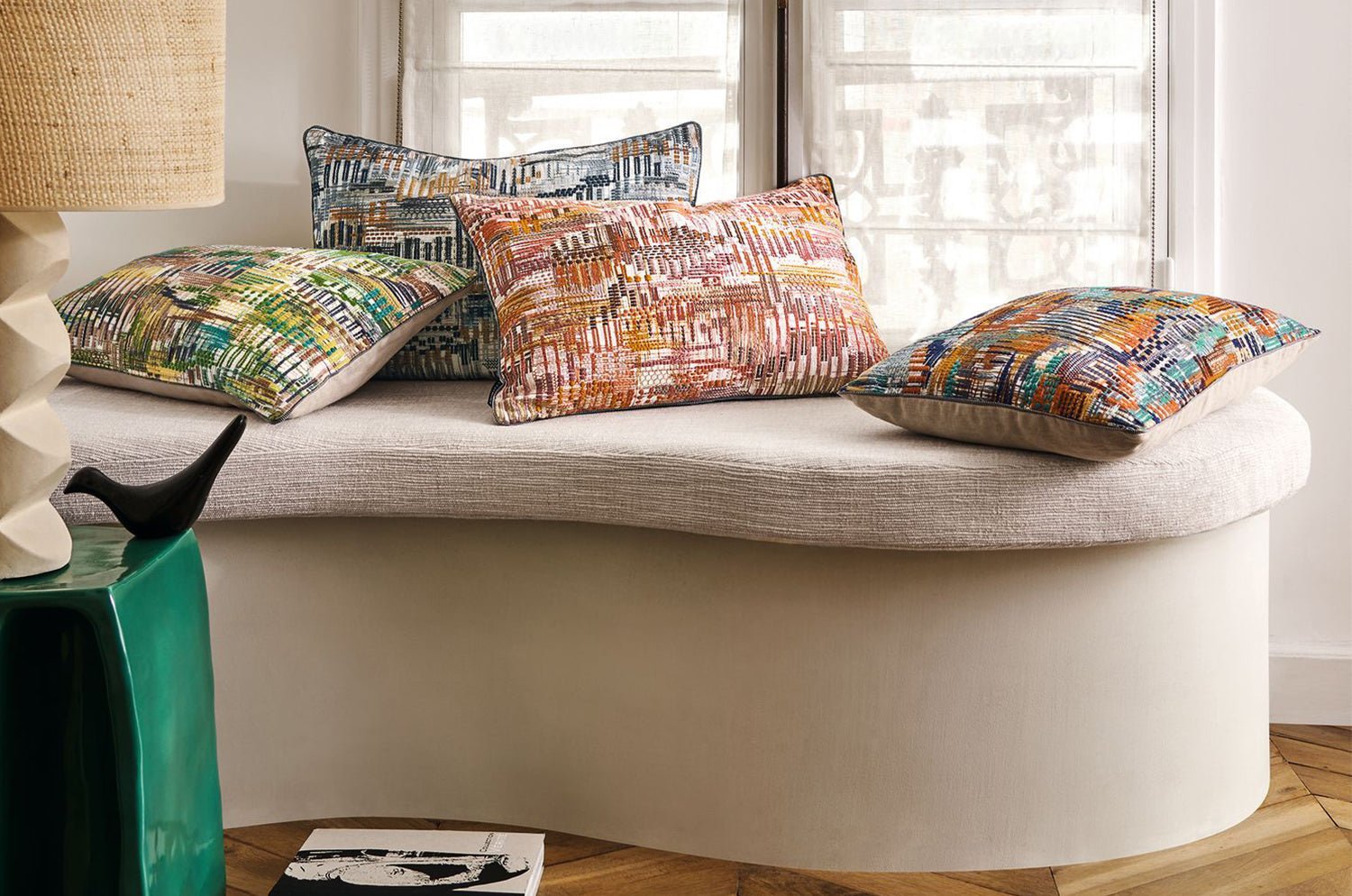 【海外取寄品】CASAMANCE POINT DE VUE ポワン ド ヴュ クッション(ターコイズ オランジュ ブリュレ) 60×40cm 中材付 - HOUSE OF JAPAN Shop