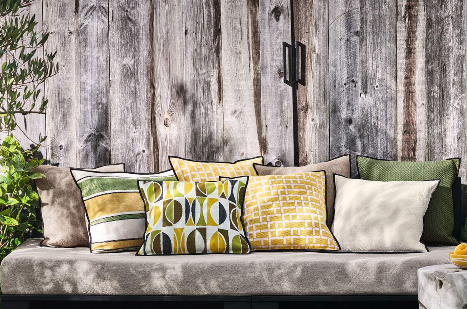 【海外取寄品】CASAMANCE RUFOLO ルフォロ クッションカバー(ジョヌ) 45×45cm - HOUSE OF JAPAN Shop