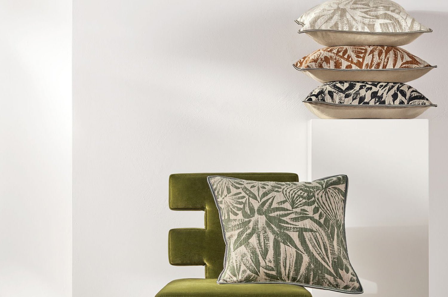 【海外取寄品】CASAMANCE VALARTA ヴァラルタ クッションカバー(カーキ ) 45×45cm - HOUSE OF JAPAN Shop