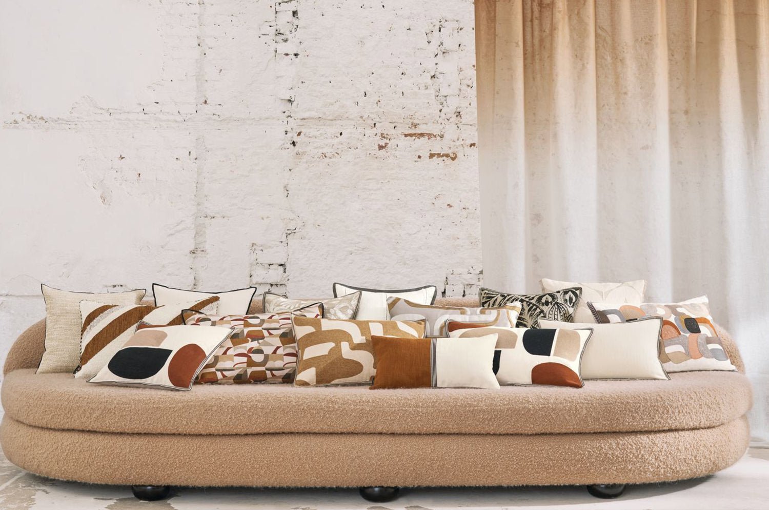 【海外取寄品】CASAMANCE WAHA ワハ クッションカバー(グレージュ) 45×45cm - HOUSE OF JAPAN Shop