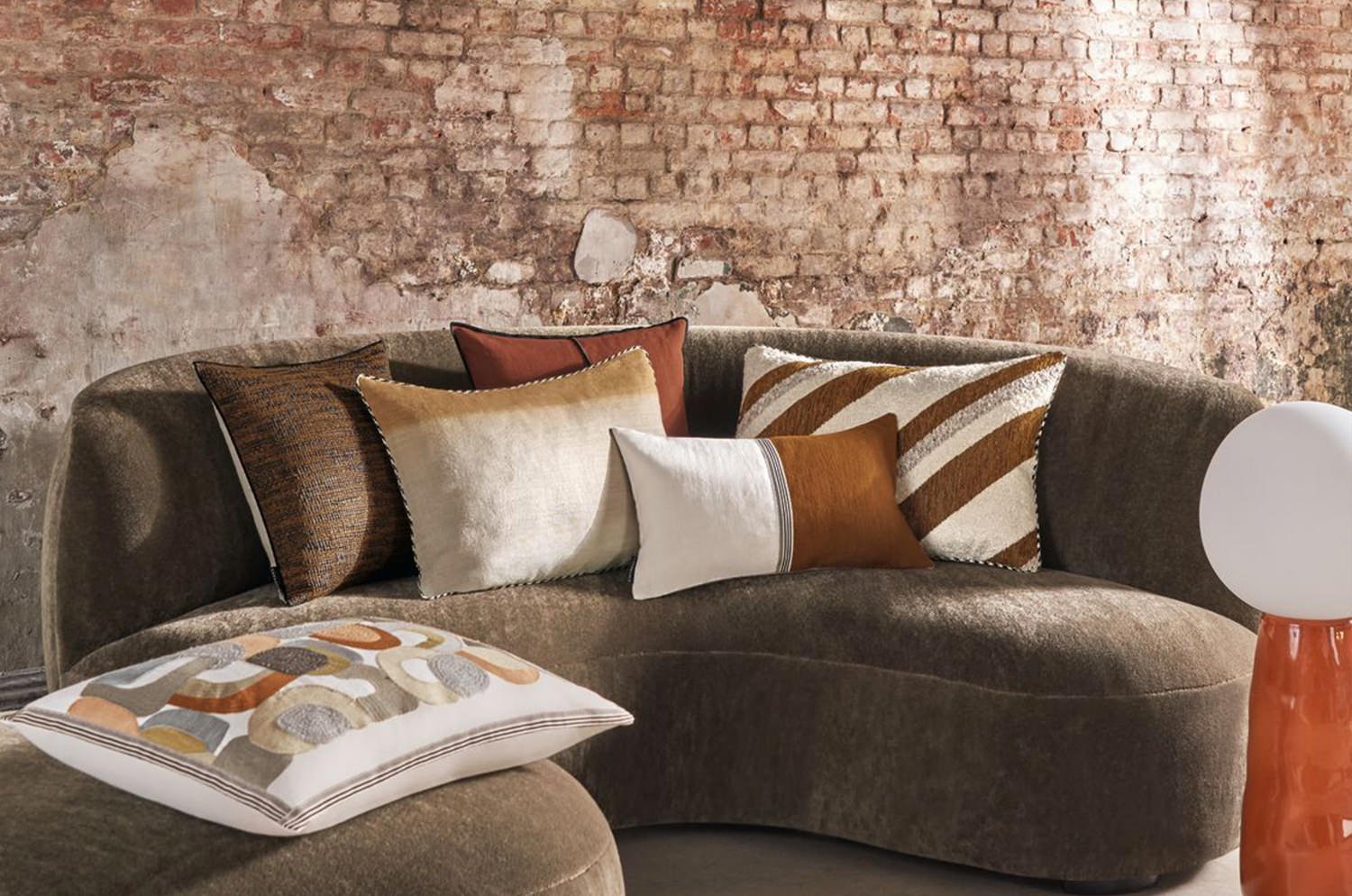 【海外取寄品】CASAMANCE WAHA ワハ クッション(グレージュ) 50×30cm 中材付 - HOUSE OF JAPAN Shop