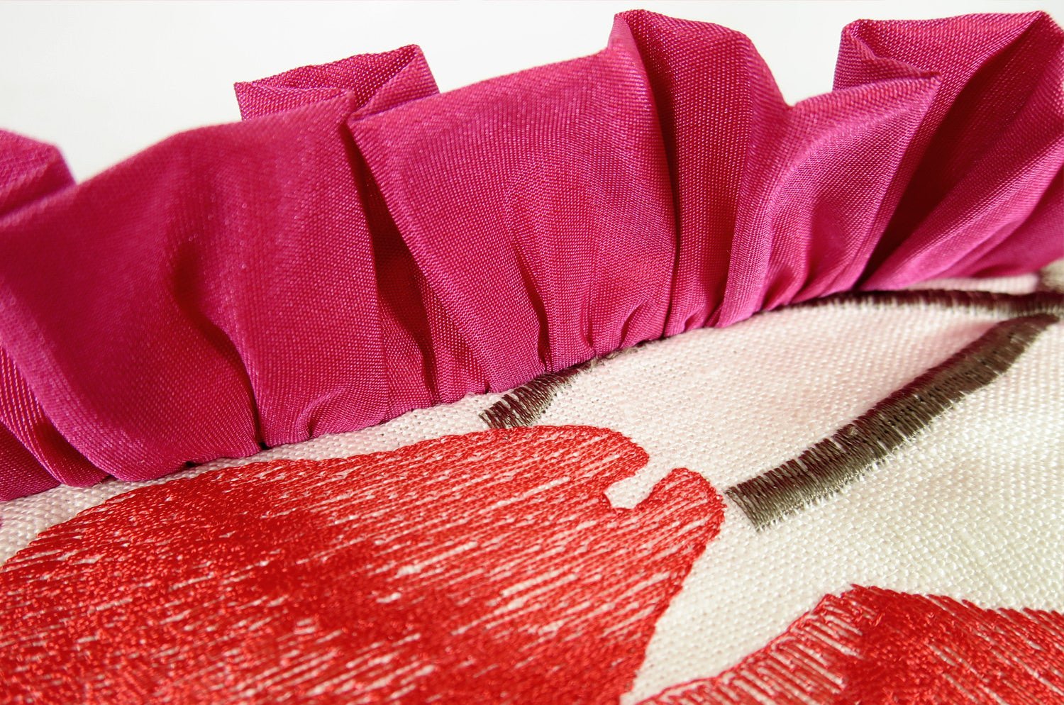 CASAMANCE(カサマンス)Lombok フリル刺繍クッション No.03 53×30cm 中材付 - HOUSE OF JAPAN Shop