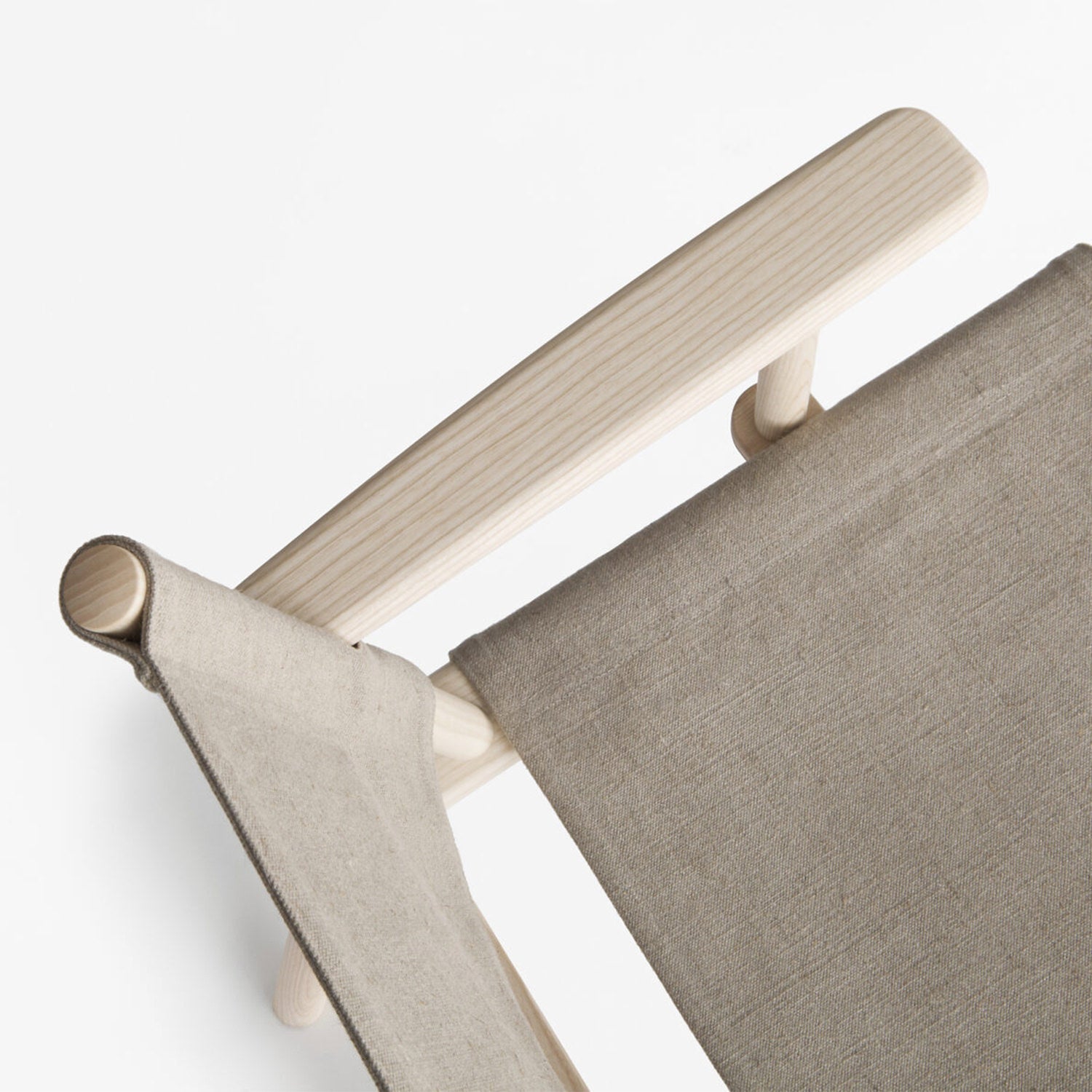 DECEMBER LOUNGE ディセンバーラウンジチェア (Ash) Linen Canvas|NIKARI - HOUSE OF JAPAN Shop
