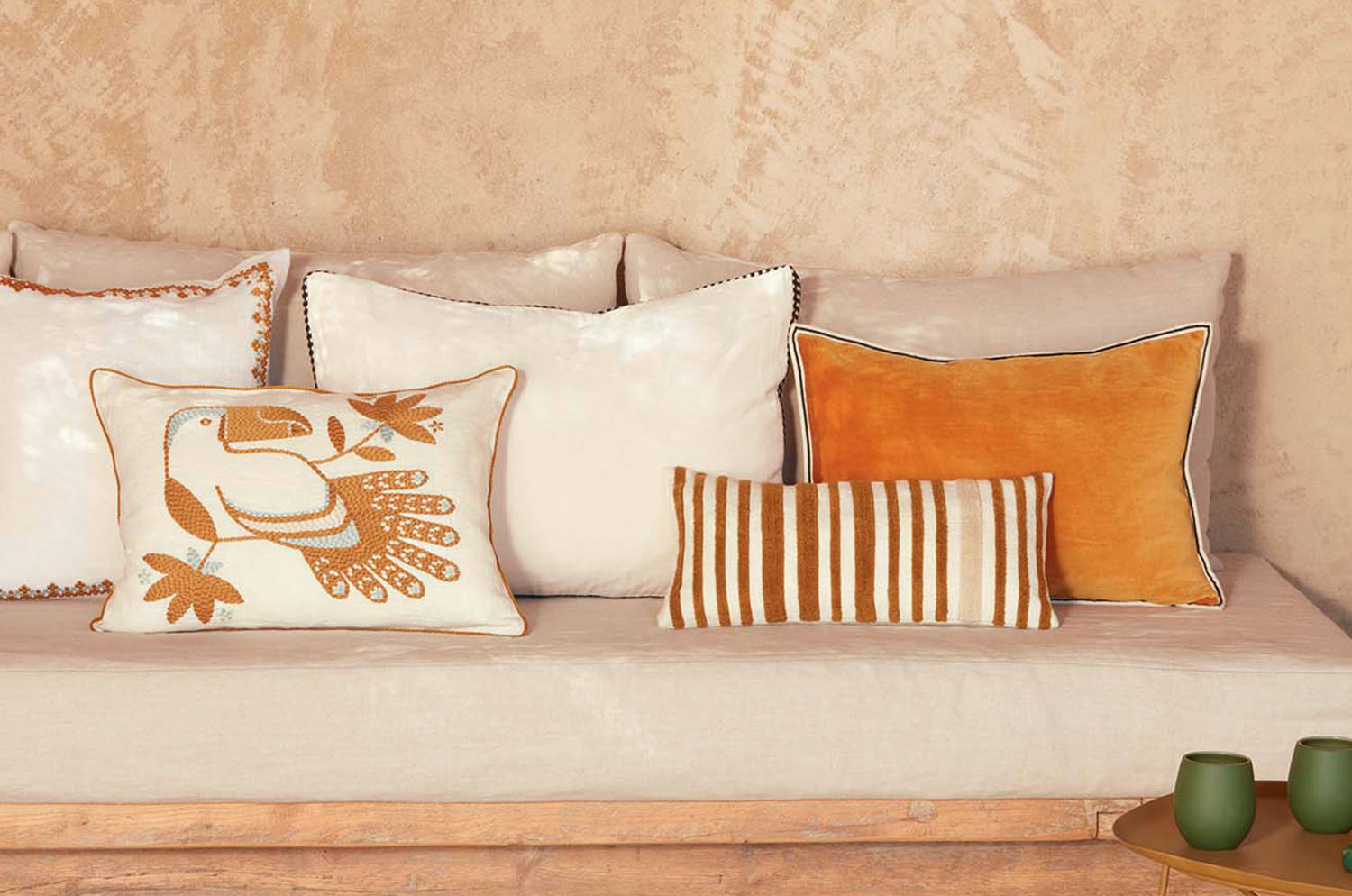 【海外取寄品】ELITIS(エリティス) Monterrey クッション(Safran) 50x25cm 中材付 - HOUSE OF JAPAN Shop