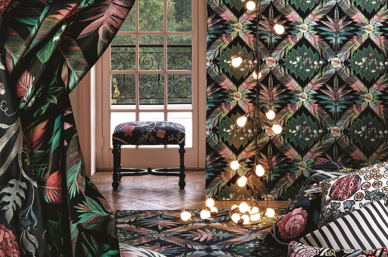 Feather Park Jais Rug フェザーパーク ジェイス ラグ|Christian Lacroix(クリスチャンラクロワ) - HOUSE OF JAPAN Shop