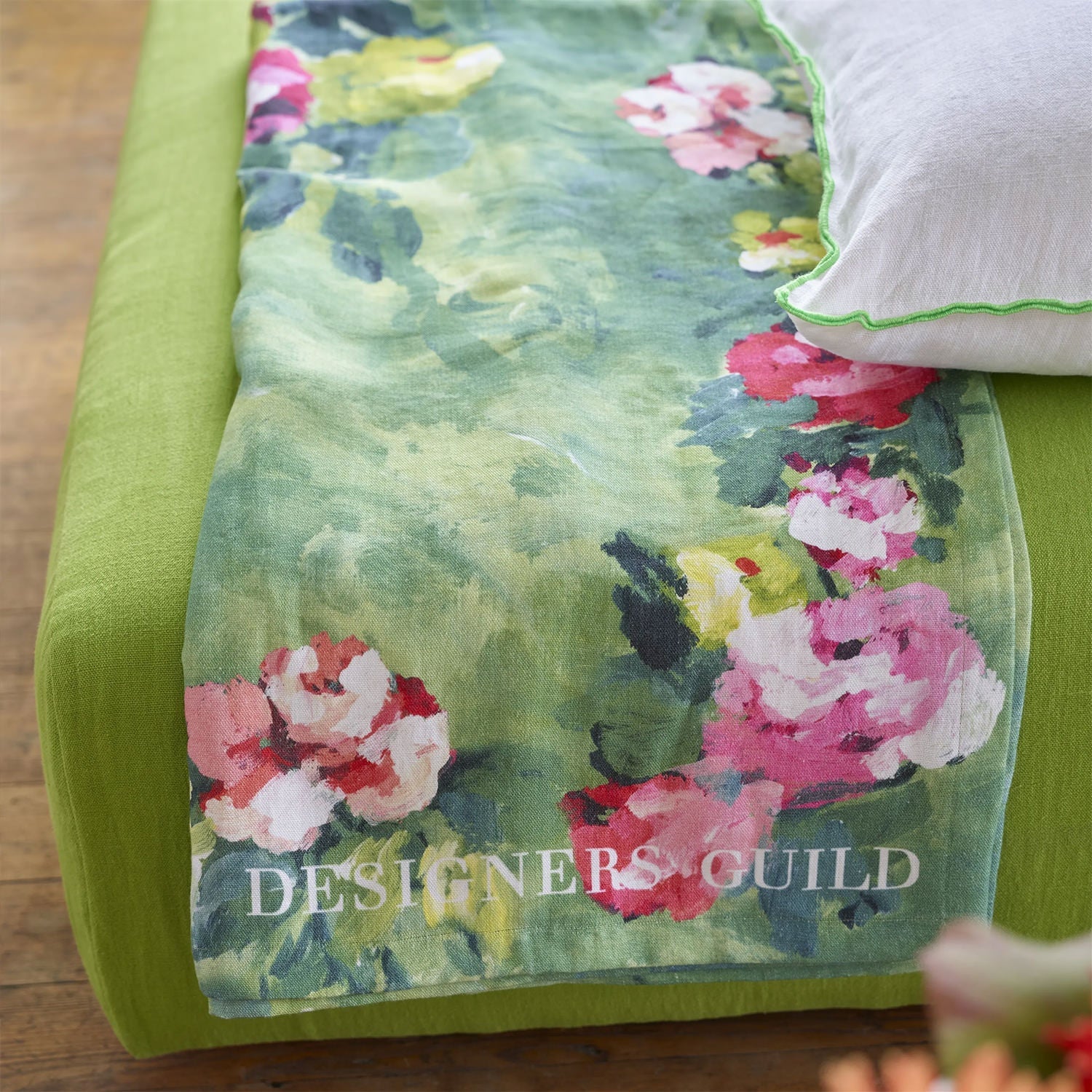 Ghirlanda Emerald Throw ギランダ エメラルド スロー|Designers Guild(デザイナーズギルド) - HOUSE OF JAPAN Shop