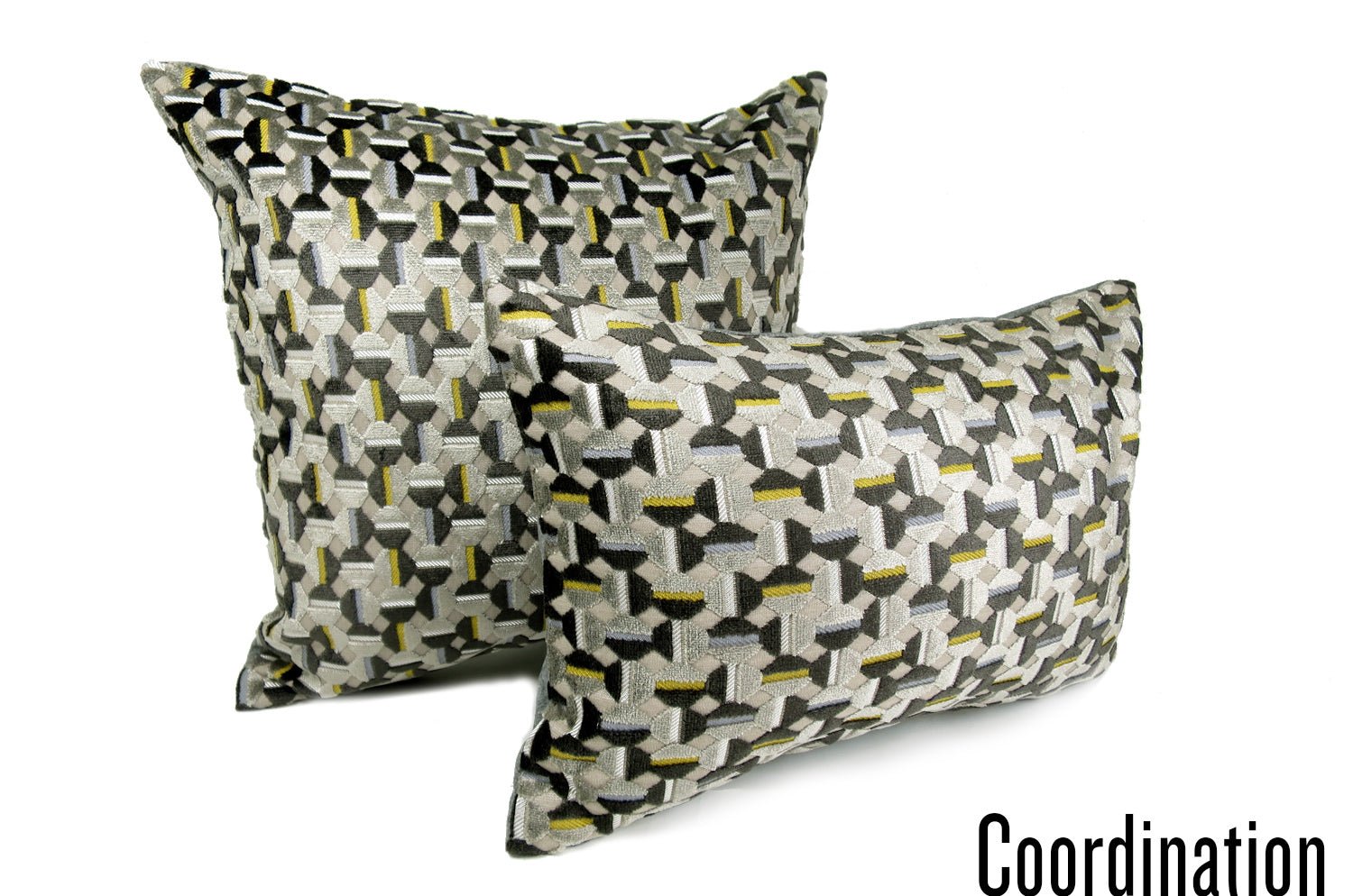 La Lumière ルミエール ジャカードベルベットクッション チャコールグレー 45×30cm 中材付 - HOUSE OF JAPAN Shop