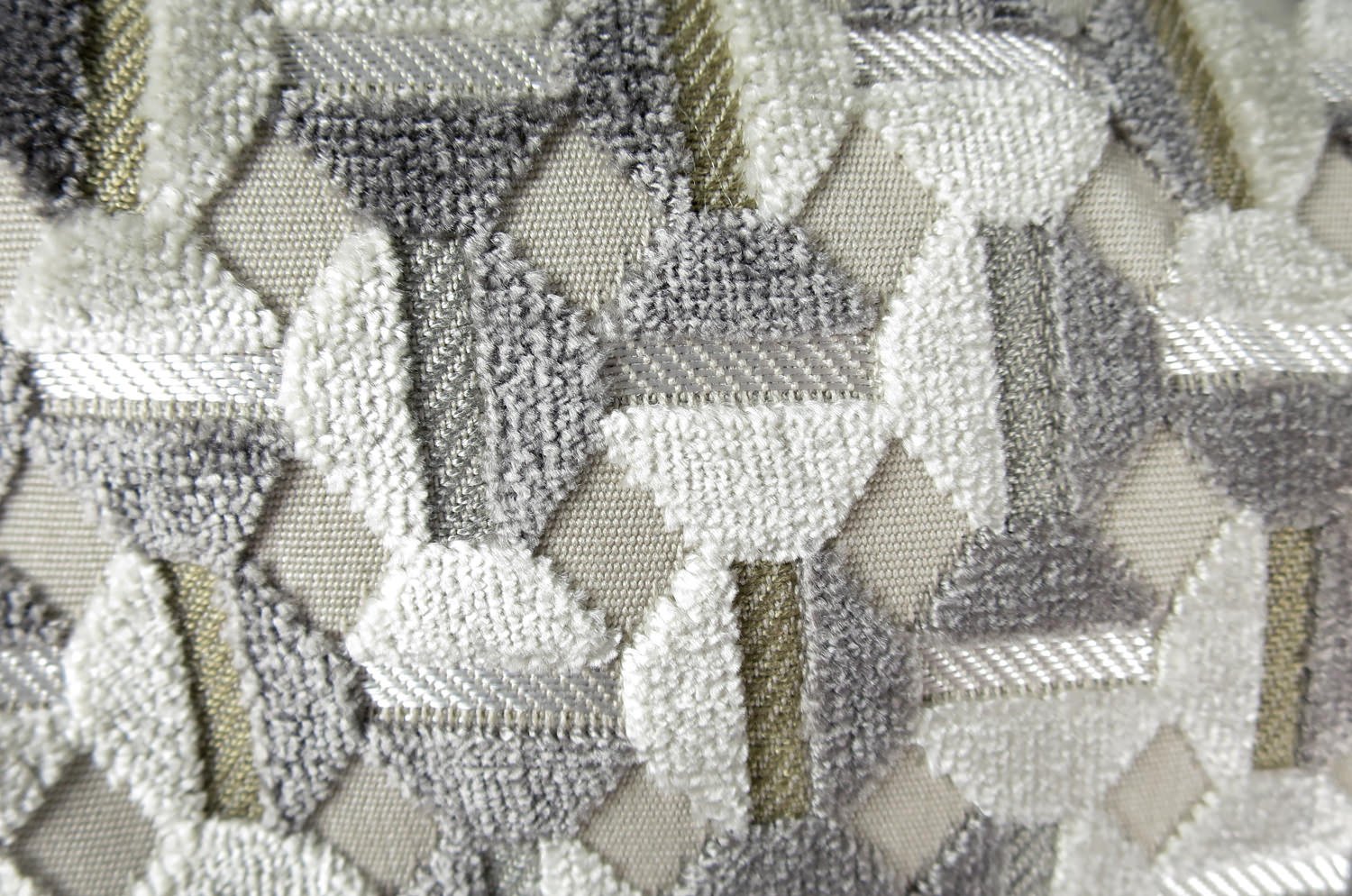 La Lumière ルミエール ジャカードベルベット クッションカバー ナチュラルグレージュ 45×45cm - HOUSE OF JAPAN Shop