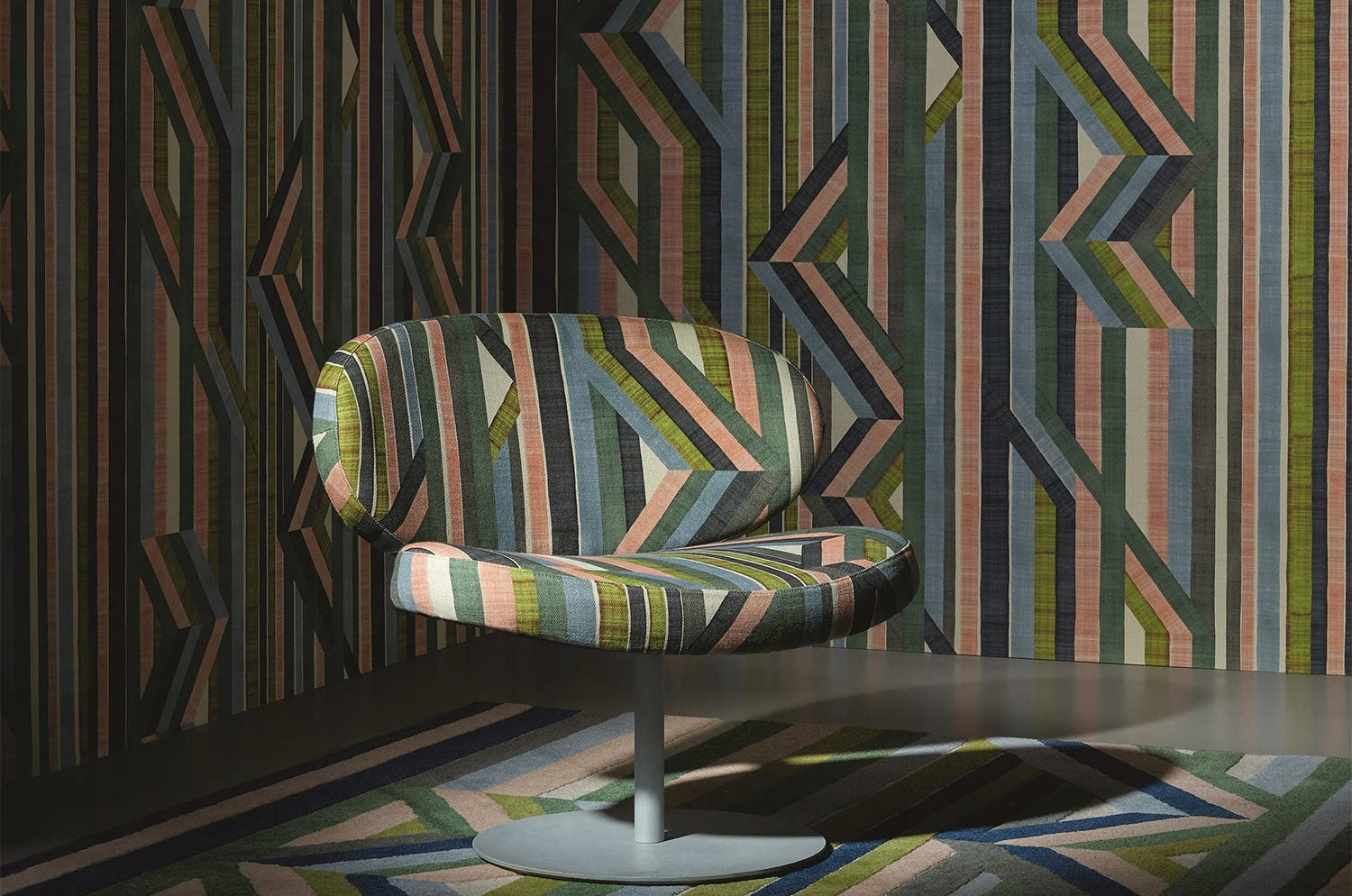 Reflets Sur Le Rhone - Vert Riziere Rug ルフレ シュル ル ローヌ ヴェール リジュイール ラグ|Christian Lacroix(クリスチャンラクロワ) - HOUSE OF JAPAN Shop