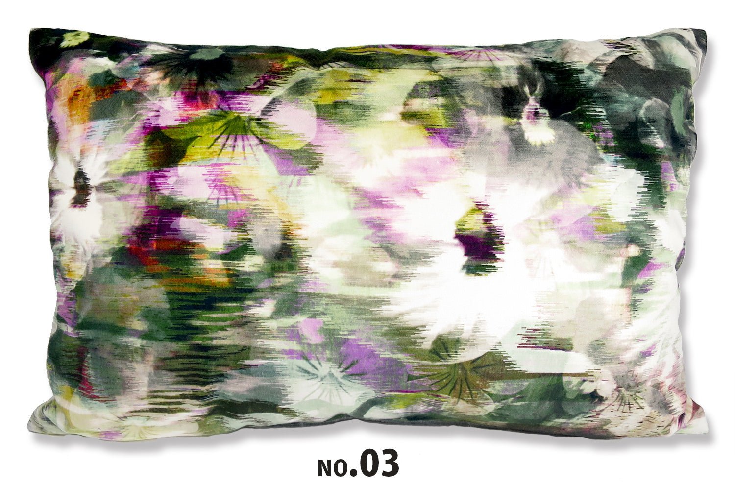 Romo Black Edition Kansai Velvet Itary カンサイベルベットクッション フラワー(NO.03) 60×40cm 中材付 - HOUSE OF JAPAN Shop