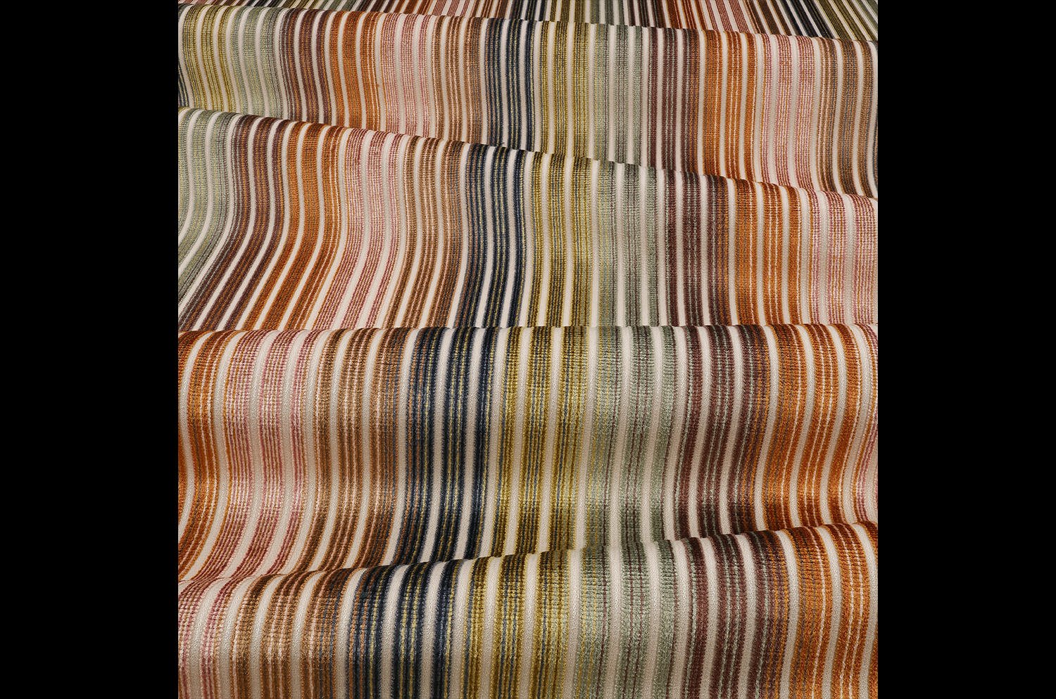 【海外取寄品】ROMO(ロモ) Eduクッション(Copper) 60x40cm 中材付 - HOUSE OF JAPAN Shop