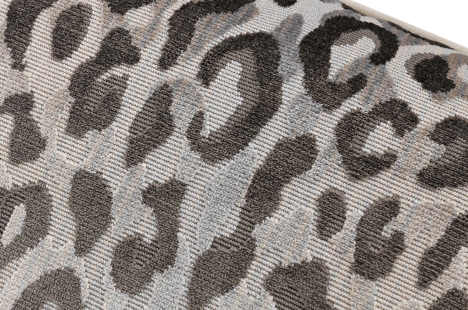 【海外取寄品】ROMO(ロモ) Mimi Velvetクッション(Gris) 60x40cm 中材付 - HOUSE OF JAPAN Shop