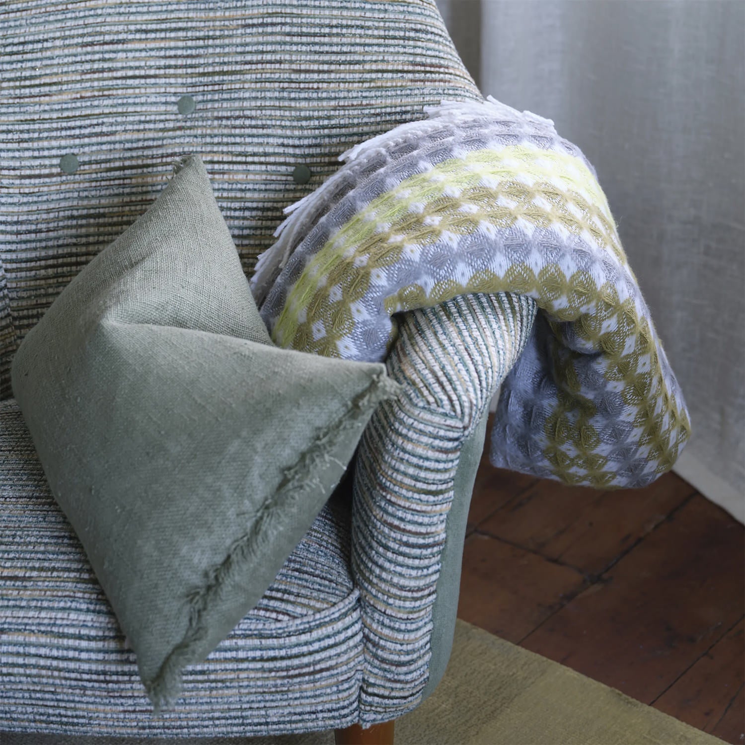 Santerno Moss Throw サンテルノ モス スロー|Designers Guild(デザイナーズギルド) - HOUSE OF JAPAN Shop