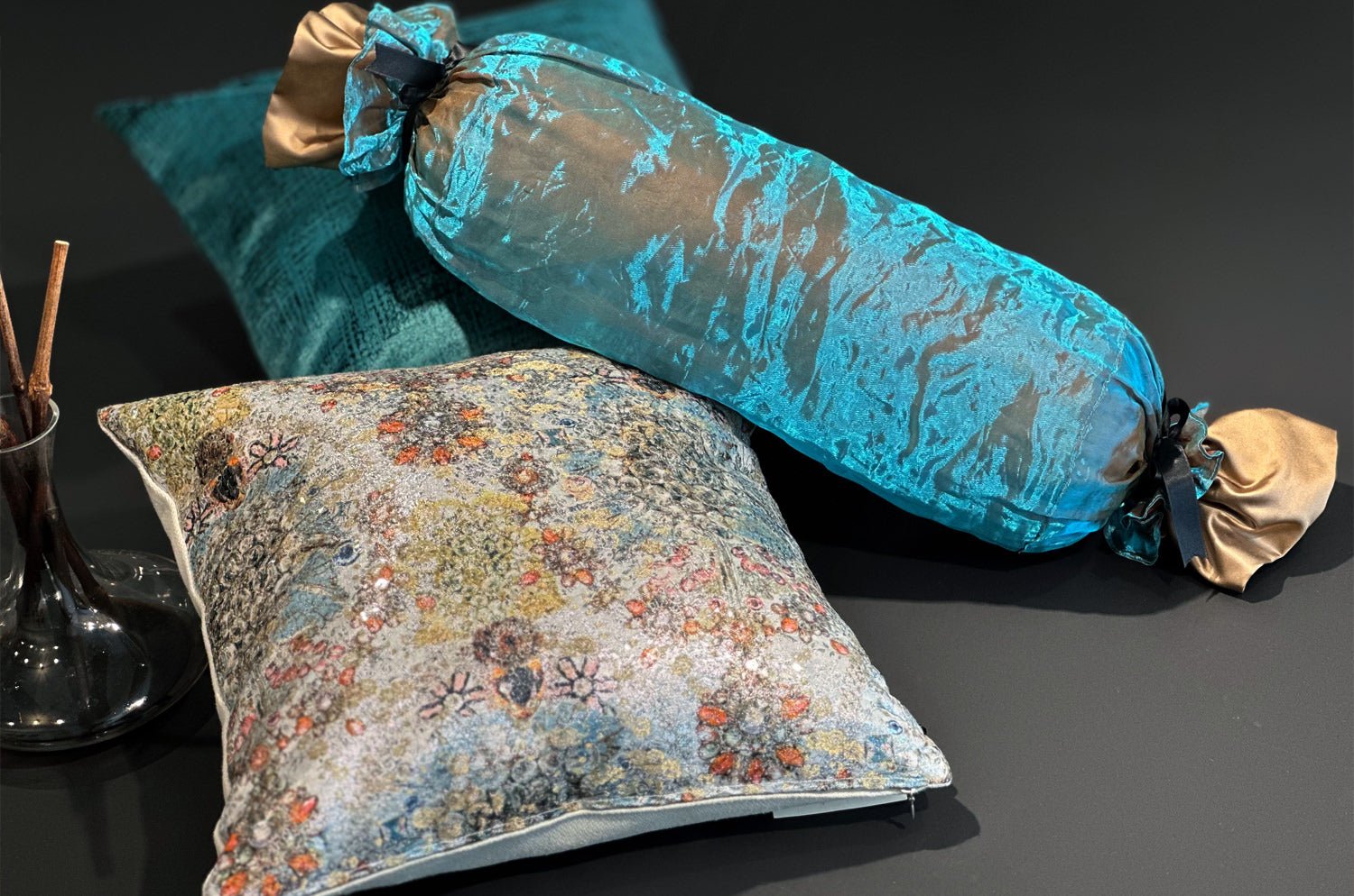 The Amurpaille ヤコブシュレイファー&フィスバファブリッククッション No.01 45×45cm 中材付 - HOUSE OF JAPAN Shop