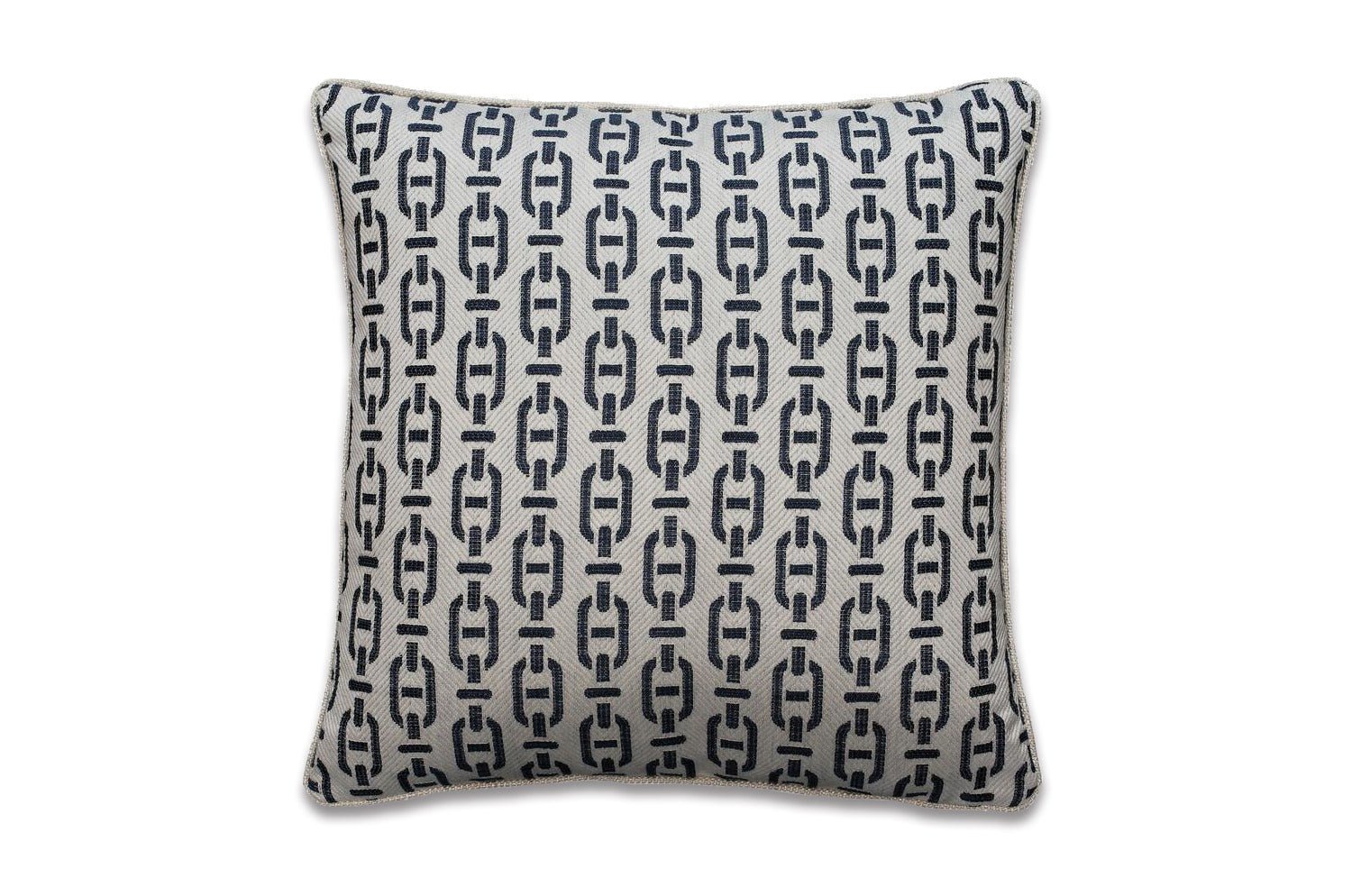 The ANDREW MARTIN アンドリューマーチン Burlington クッションカバー Navy 55×55cm - HOUSE OF JAPAN Shop