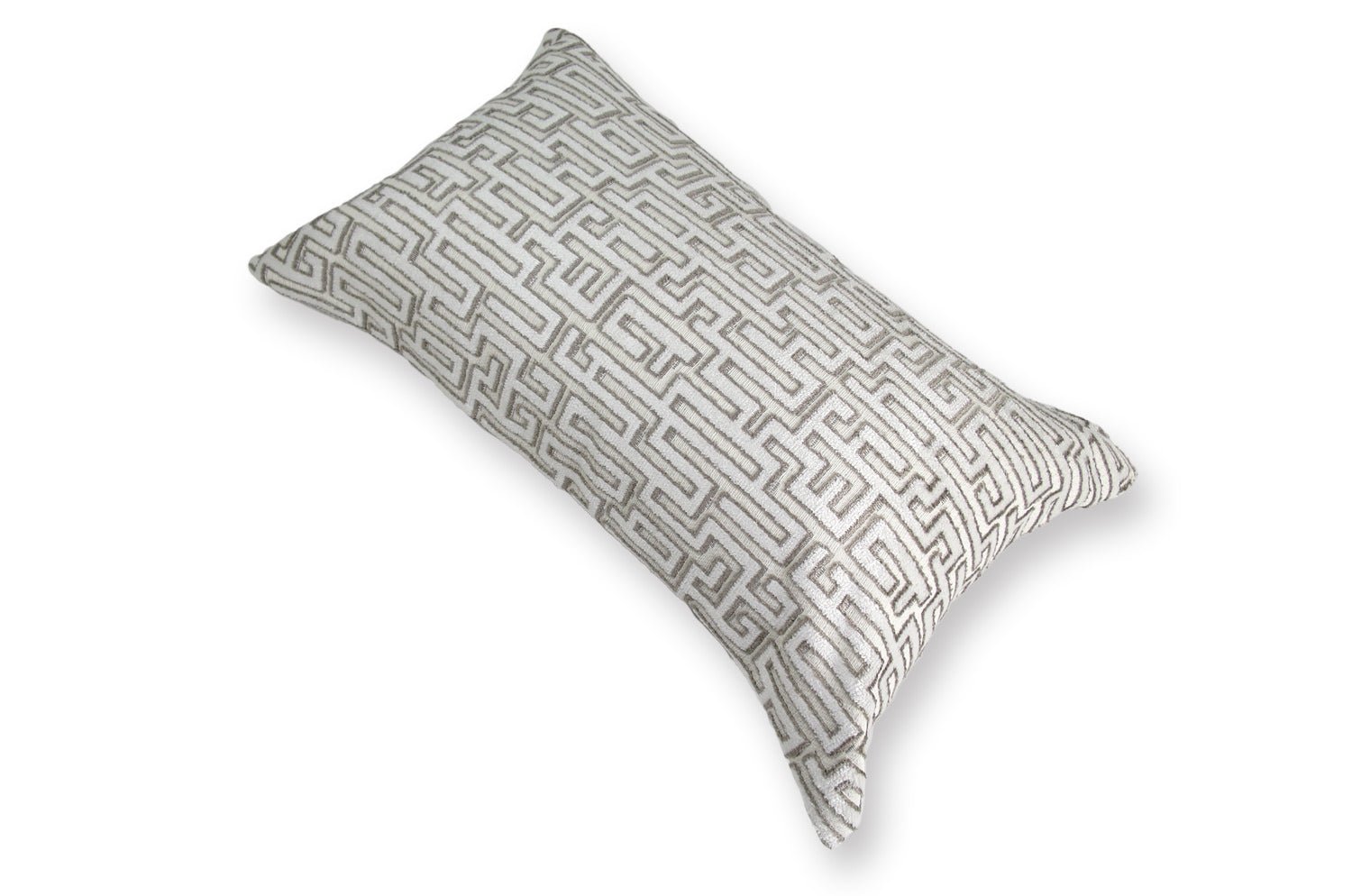 The BABY ベイビー ブークレ ベルベット クッション (パールエクリュ) 50×30cm 中材付 - HOUSE OF JAPAN Shop