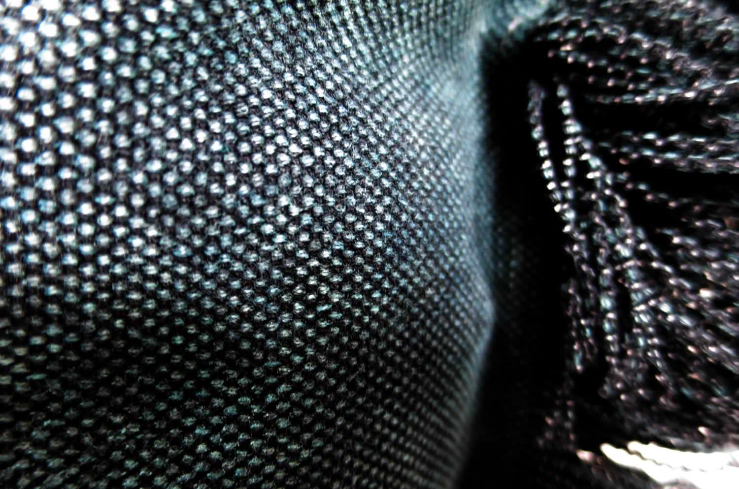 The Big Tough ビッグでタフなフリンジクッション ブルー 65×42cm 中材付 - HOUSE OF JAPAN Shop