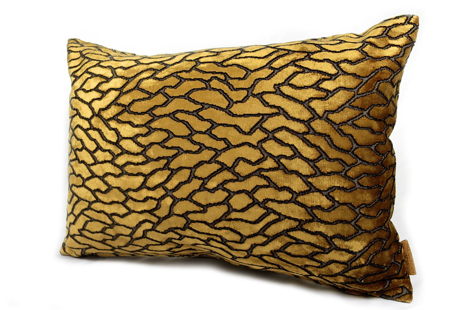 The BLACK edition ROMITA AUTUMN カットベルベットクッション 50×35cm 中材付 - HOUSE OF JAPAN Shop