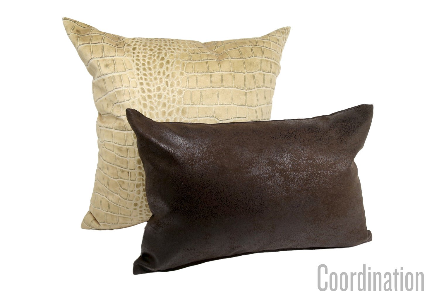 The BondLeather ブラウンレザー&ラッカーニジップクッション 45×30cm 中材付 - HOUSE OF JAPAN Shop