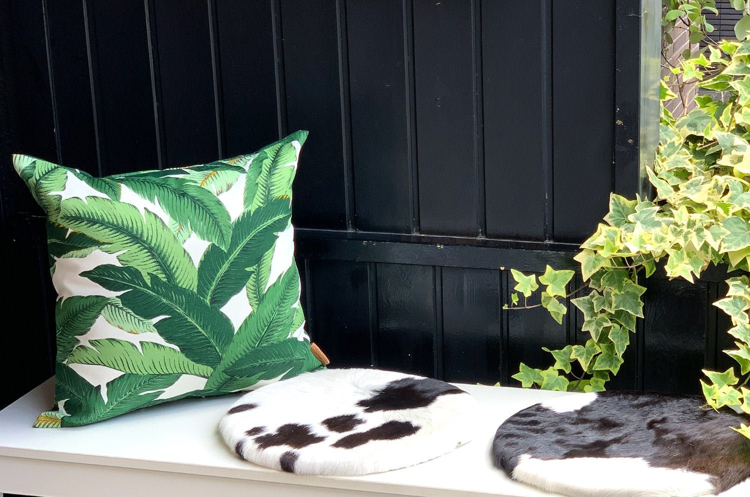 The Botanical Outdoor&Indoor fabric ボタニカル Banana Leaf 撥水クッションカバー 45×45cm - HOUSE OF JAPAN Shop