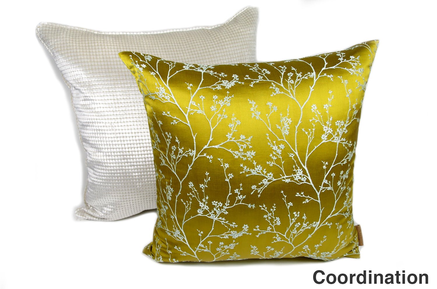 The CAMENGO QUIETUDE カメンゴ クッションカバー SafranYellow 40×40cm - HOUSE OF JAPAN Shop