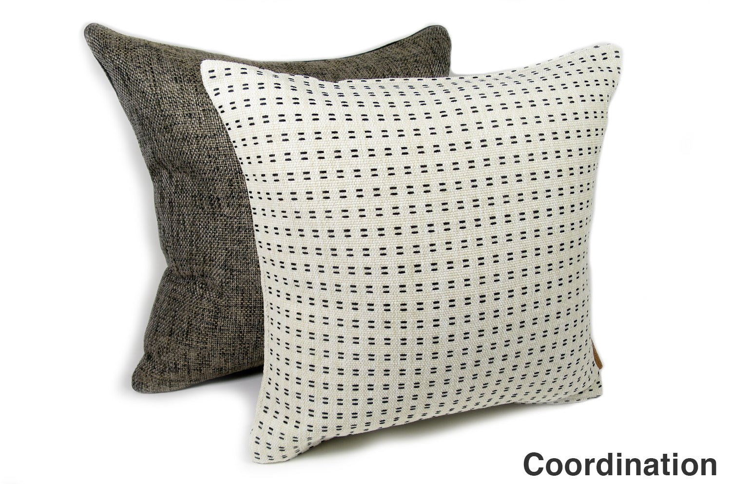 The Carnegie アウトドア&インドアファブリック カーネギー クッションカバー 40×40cm - HOUSE OF JAPAN Shop