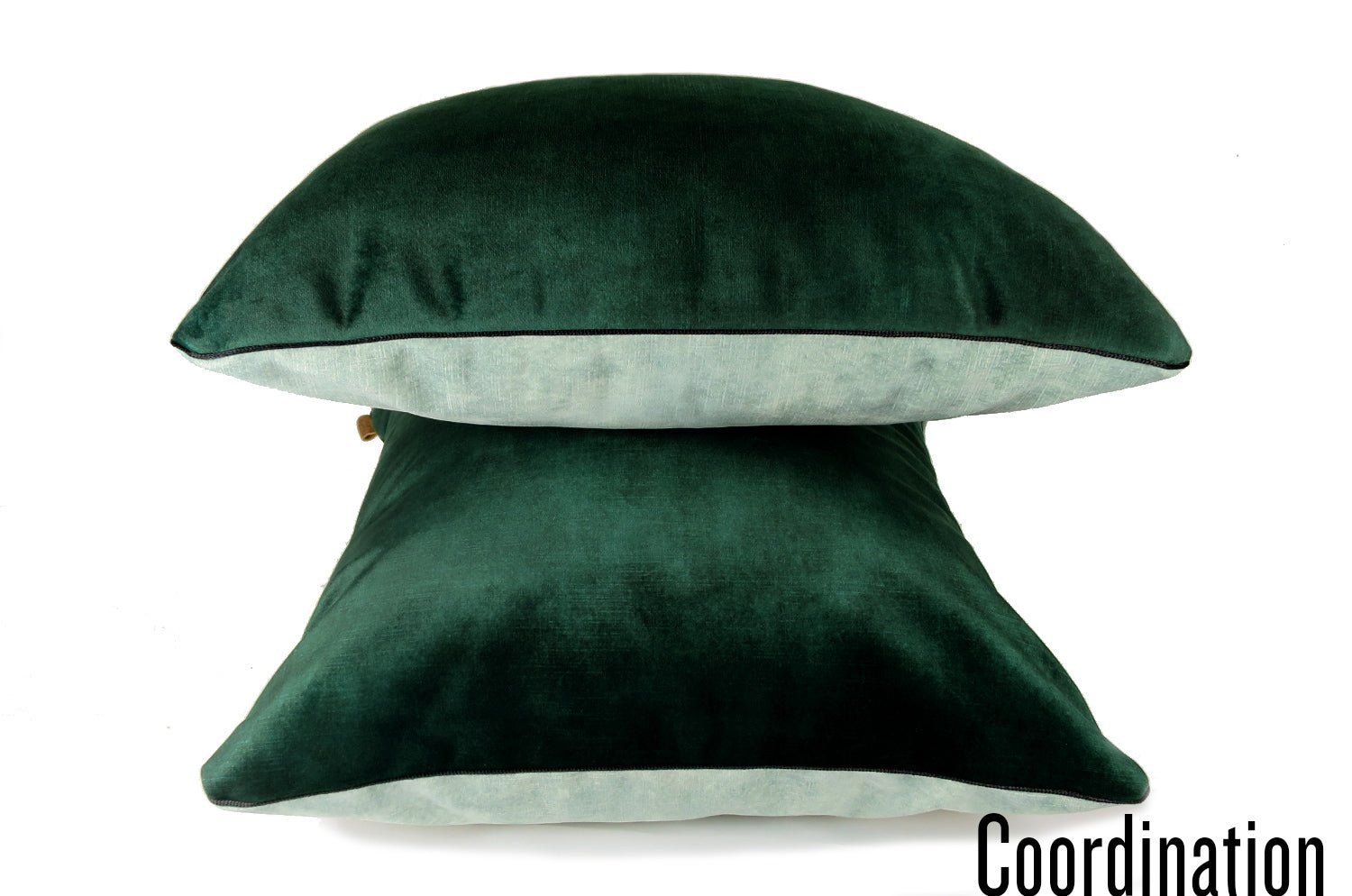 The CASAMANCE カサマンス ニット・ベルベット ツートンクッション (ファーグリーン&アクアグリーン) 45×30cm 中材付 - HOUSE OF JAPAN Shop