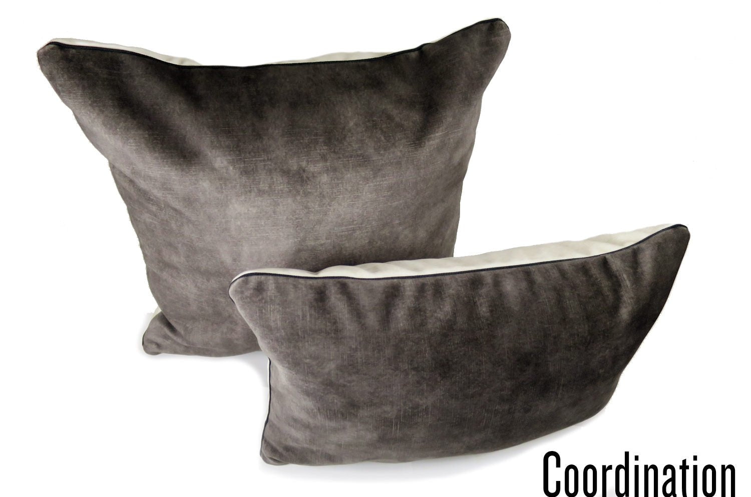 The CASAMANCE カサマンス ニット・ベルベット ツートンクッションカバー (アッシュグレー&アイボリーホワイト) 45×45cm - HOUSE OF JAPAN Shop