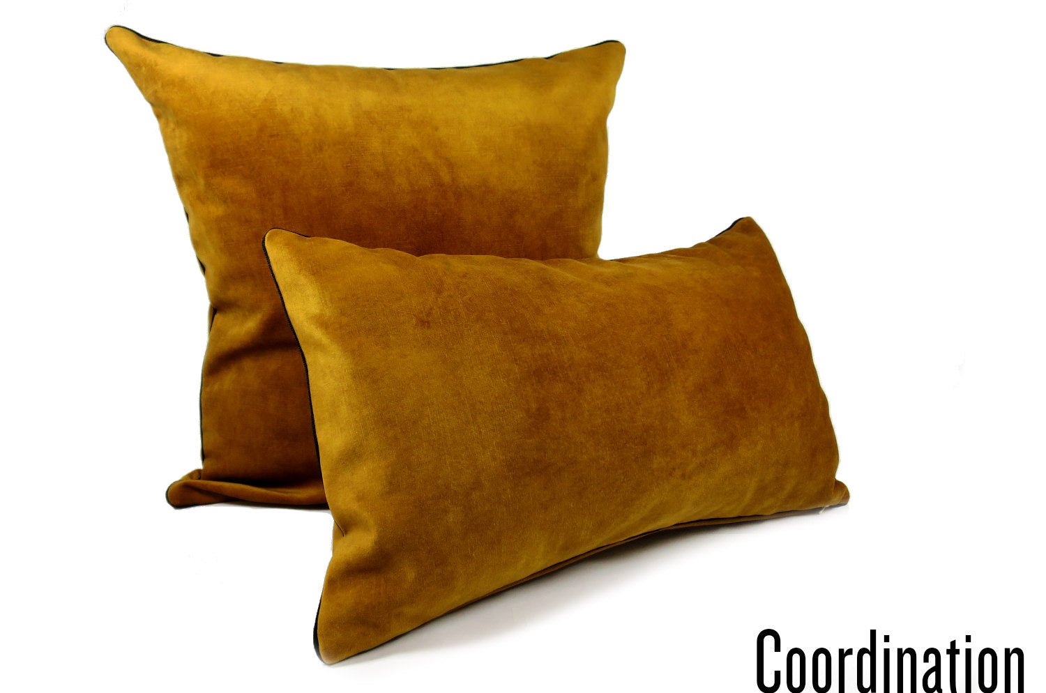 The CASAMANCE カサマンス ニット・ベルベット クッション (キャメル) 50×30cm 中材付 - HOUSE OF JAPAN Shop