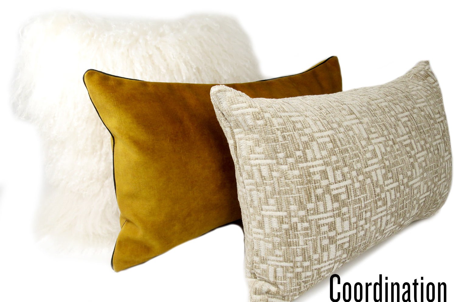 The CASAMANCE カサマンス ニット・ベルベット クッション (キャメル) 50×30cm 中材付 - HOUSE OF JAPAN Shop