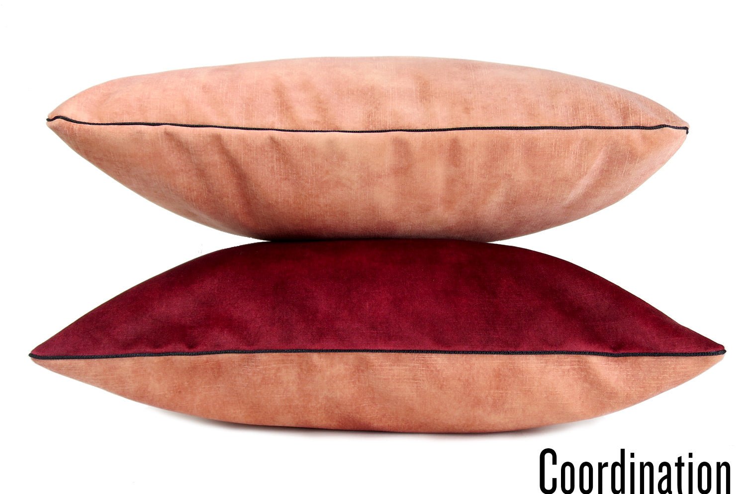 The CASAMANCE カサマンス ニット・ベルベットクッション (ピーチ) 50×30cm 中材付 - HOUSE OF JAPAN Shop