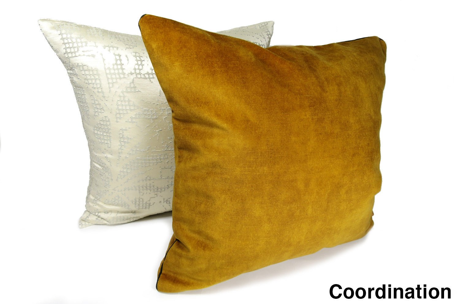 The CASAMANCE カサマンス ニットベルベット クッションカバー キャメル 50×50cm - HOUSE OF JAPAN Shop