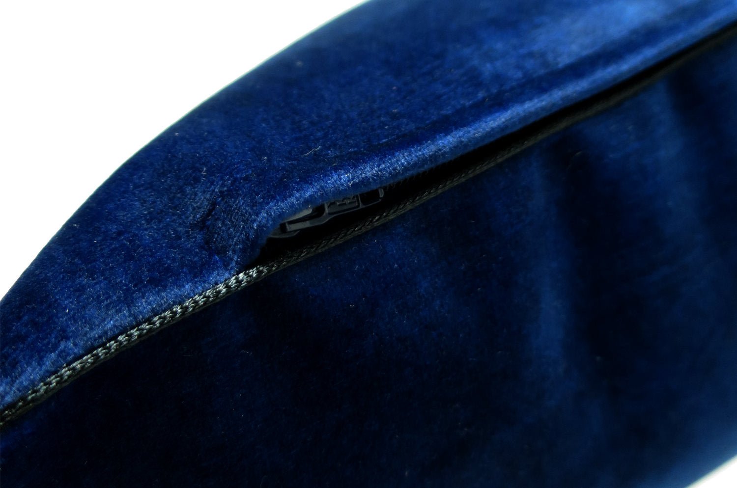 The CASAMANCE カサマンス ニット・ベルベット クッションカバー (ミッドナイトブルー) 50×50cm - HOUSE OF JAPAN Shop