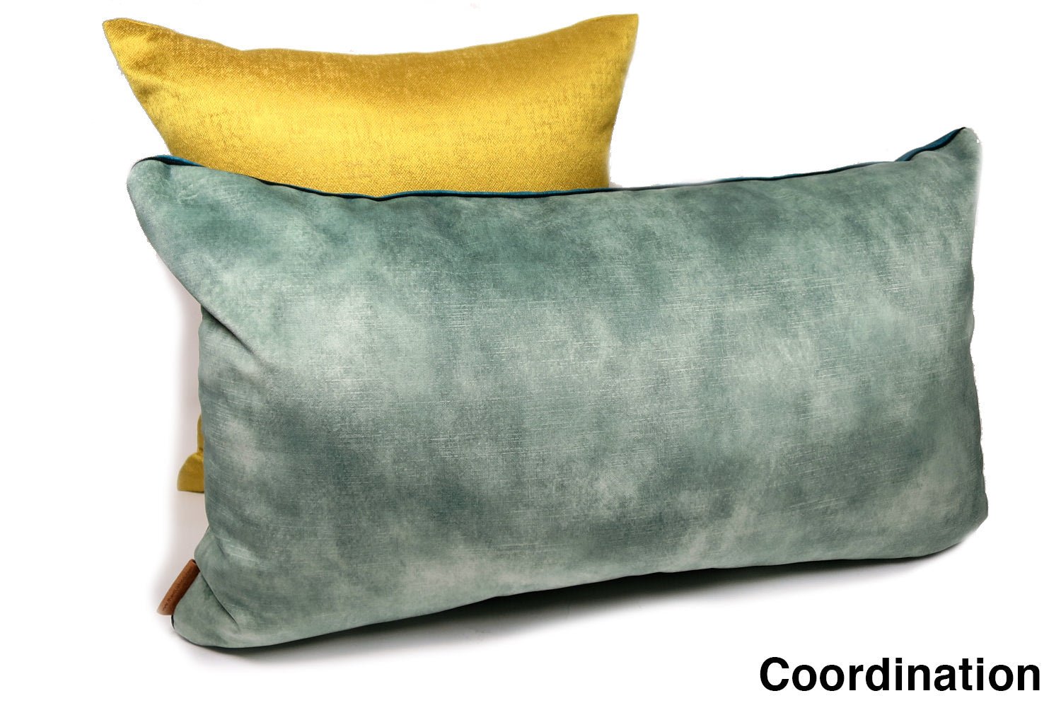 The CASAMANCE カサマンス ニットベルベットクッション BLEU TOPAZE & VERT DE GRIS 66×38cm 中材付 - HOUSE OF JAPAN Shop