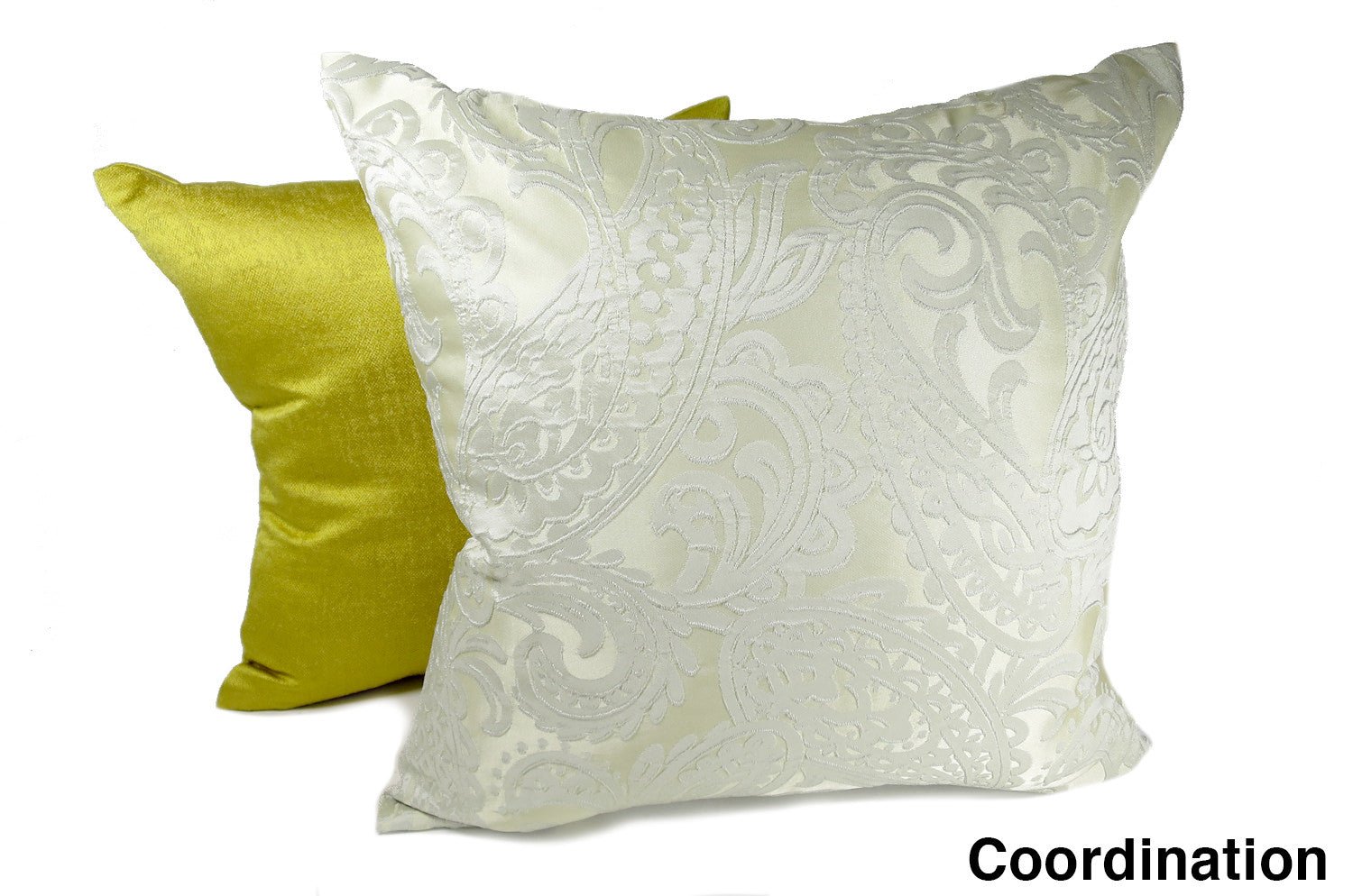 The Classic paisley クラシックペーズリー柄クッションカバー (パールグレー×リーフベージュ) 50×50cm - HOUSE OF JAPAN Shop