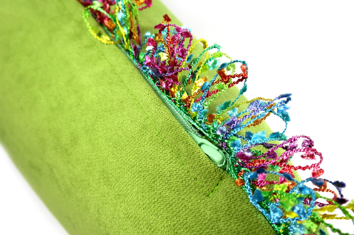 The Colorful Fringe 花畑カラフルフリンジクッション ライムグリーン 50×30cm 中材付 - HOUSE OF JAPAN Shop