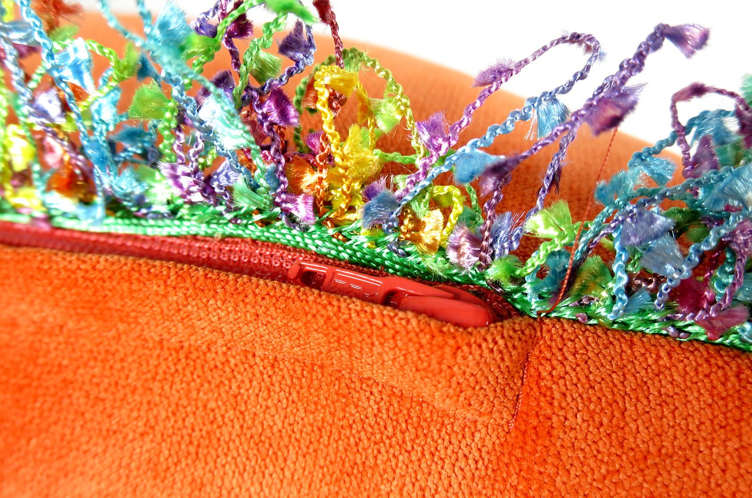 The Colorful Fringe 花畑カラフルフリンジクッション オレンジ 50×30cm 中材付 - HOUSE OF JAPAN Shop