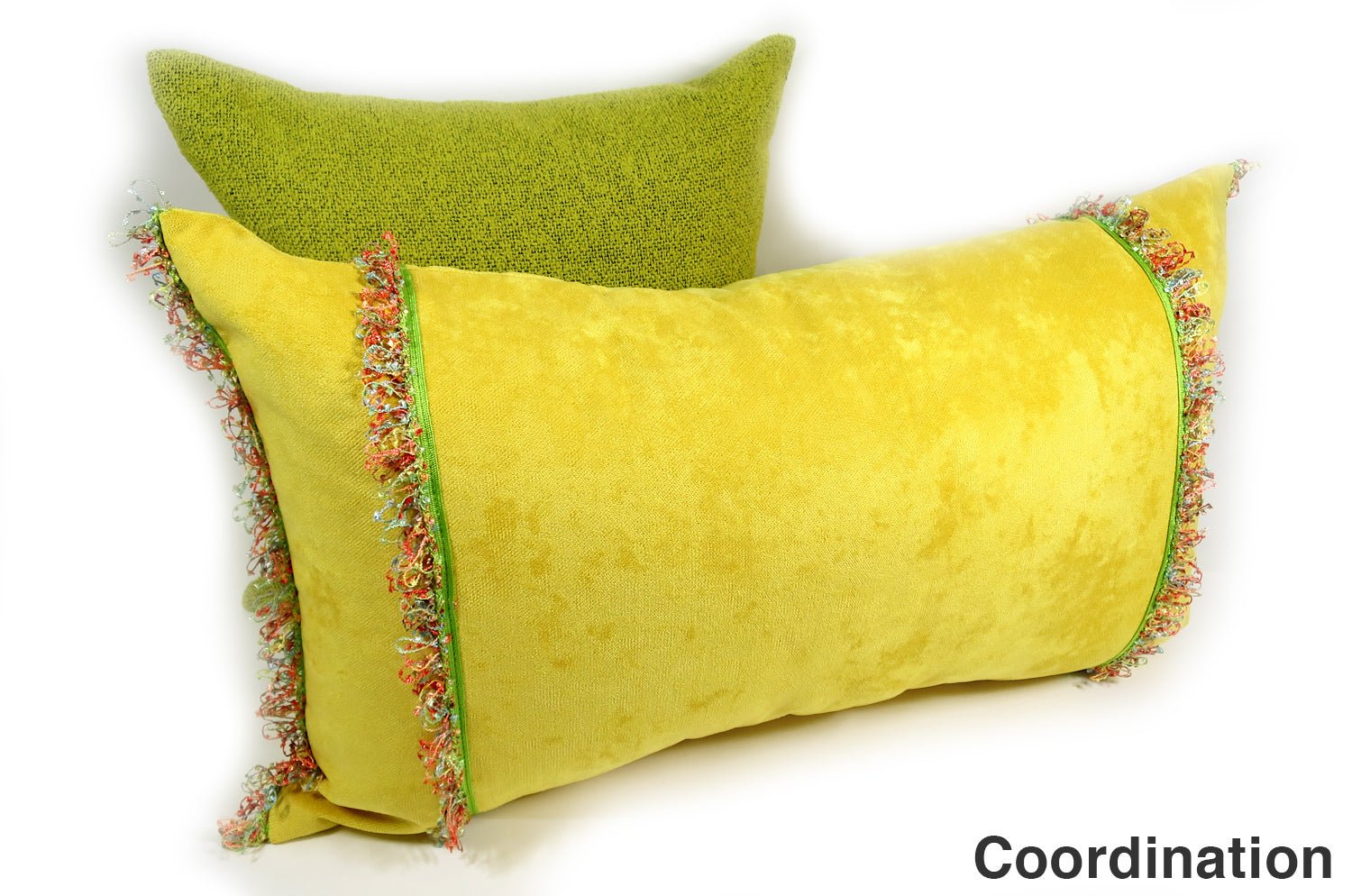 The Colorful Fringe 花畑カラフルフリンジクッション イエロー 66×38cm 中材付 - HOUSE OF JAPAN Shop